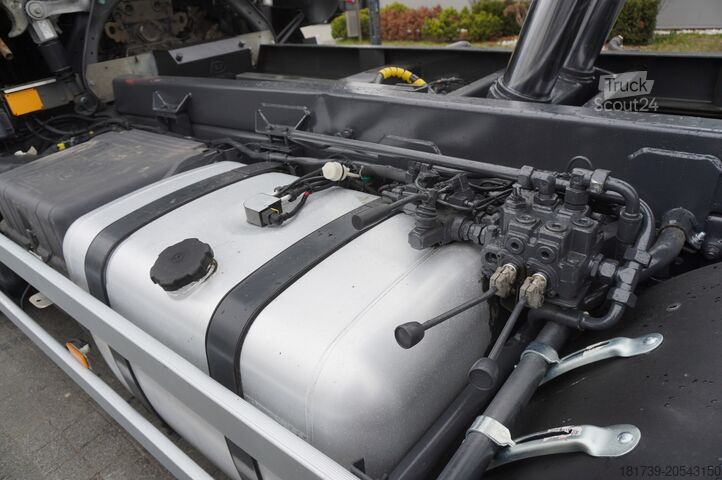 Zrno kiper kamion Mercedes-Benz Actros 3563 8x4 / Tipper for grain 20 t