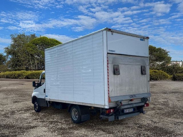 Panel van IVECO 35C14H