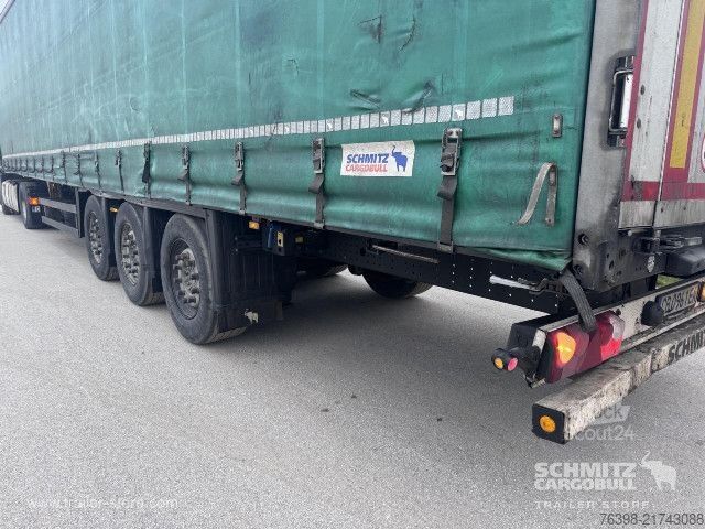 Open semitrailer with tarp Schmitz Cargobull Curtainsider Mega