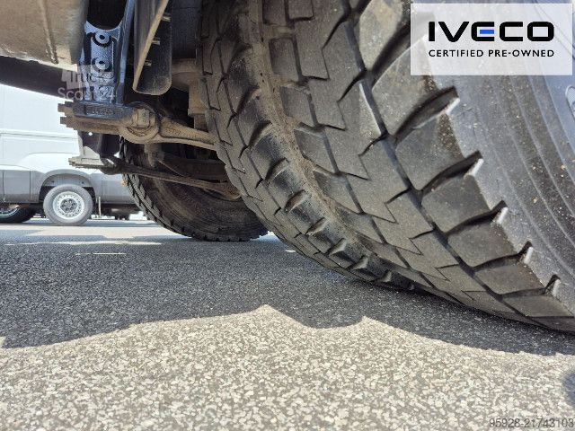 Standard tractor unit IVECO AS440X53T/P HR ON+, Hi-Traction, ACC