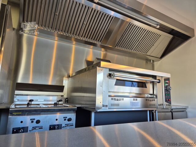 شاحنة المبيعات Renault Master Pizza