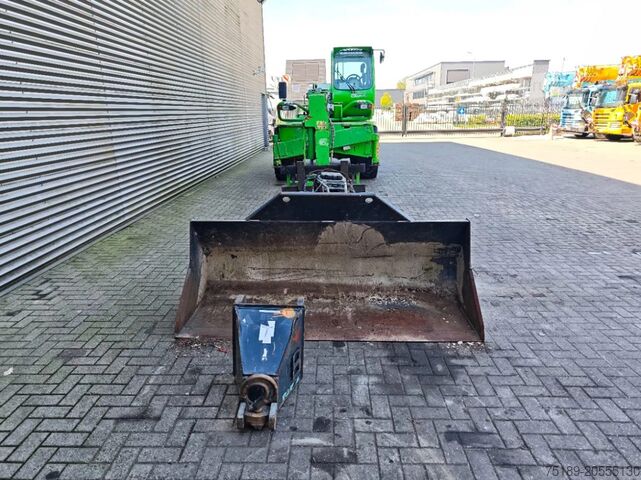 Manipulator telescopic rotativ Merlo Roto 45.21 MCSS Radio Remote