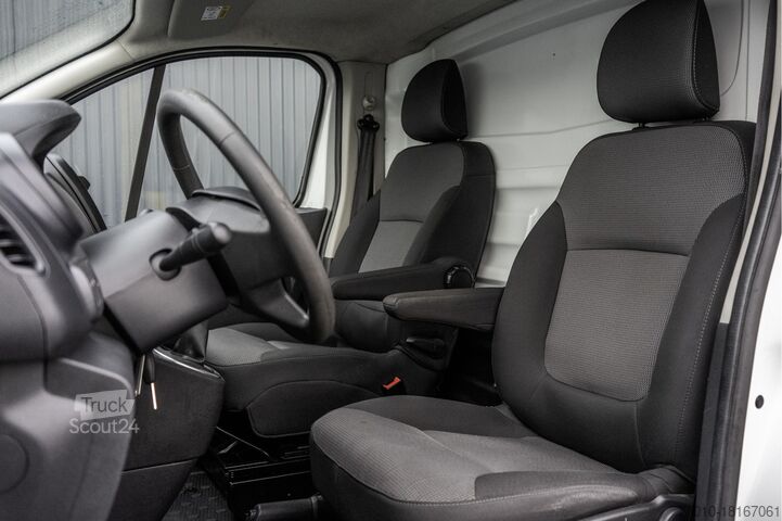 Tovornjak z zabojnikom Renault Trafic 2.0 dCi L2H1 146 PK Automaat Schuifdeur ...