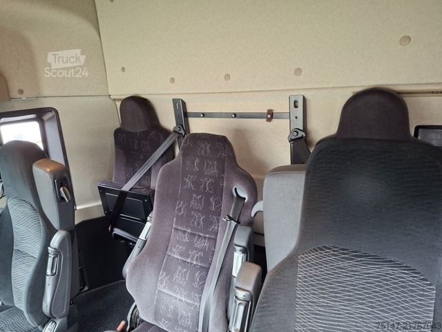 Камион със сменяема надстройка MERCEDES-BENZ 2540 L Actros 6x2 Fahrschule 5-Sitzer Liftachse