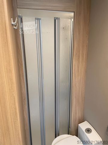 Autorulotă semi-integrată WEINSBERG Weinsberg CaraSuite 650MF