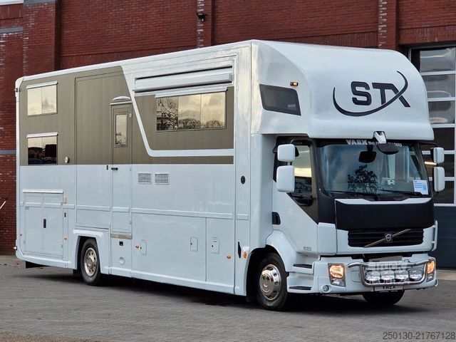 Caravan/camper  FL 290 STX BUFFL /Pop-Out WC KÜCHE TV LEDE