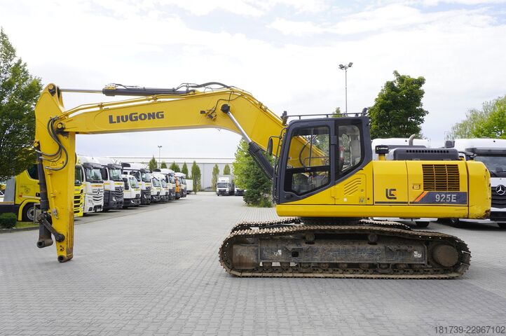 Ekskavatör Liugong CLG925E crawler excavator / 1700 MTH!