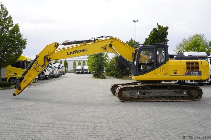 Ekskavatör Liugong CLG925E crawler excavator / 1700 MTH!