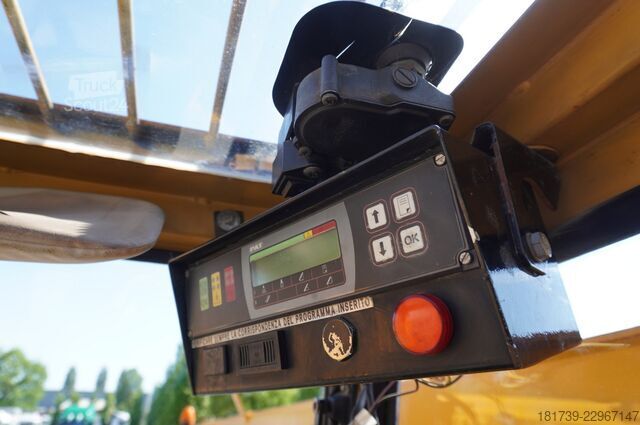 Geländekran Locatelli Gril 830 C rough terrain crane/ 1700 MTH