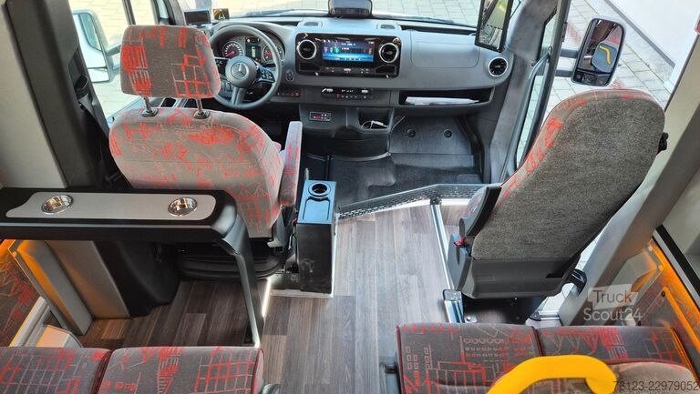 Minibuss MERCEDES-BENZ 30 Sitzer Schul- Transferbus 519 Lagerfahrzeug