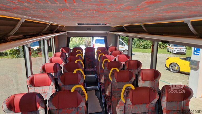 Minibuss MERCEDES-BENZ 30 Sitzer Schul- Transferbus 519 Lagerfahrzeug
