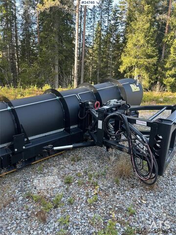 Plog  Artic Machine AM4000 HP Diagonal snow plough
