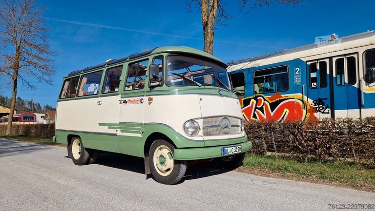Minibuss MERCEDES-BENZ O 319 Samba Schiebedach Klima