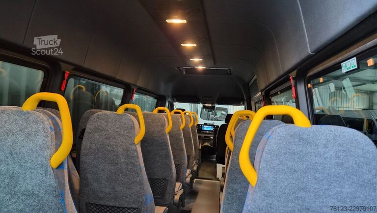 Минибус MERCEDES-BENZ 8 x 517 Sprinter Lord Light  22 SS Aktionspreis