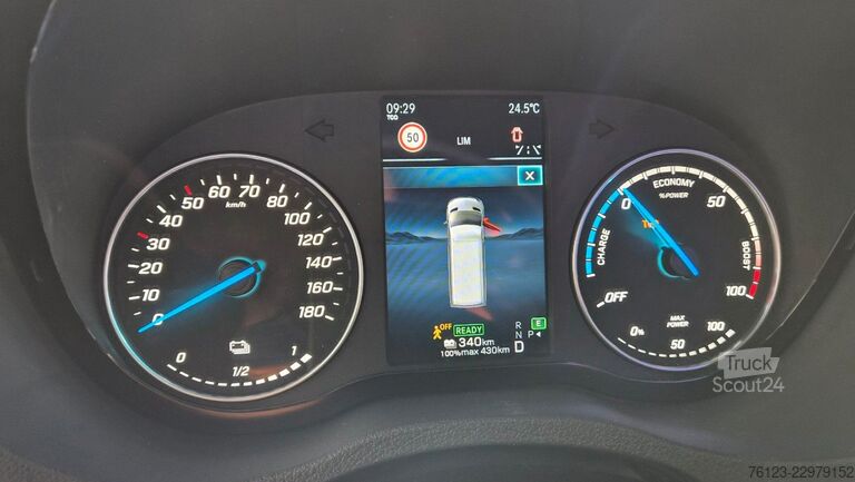 Minibus MERCEDES-BENZ Sprinter 420 Elektro bis zu 19 Schlafsessel