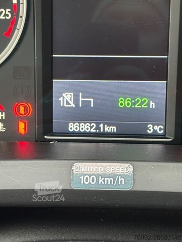 Autokar SCANIA Touring HD Higer 6X2 (86 tKm*59 Sitze)