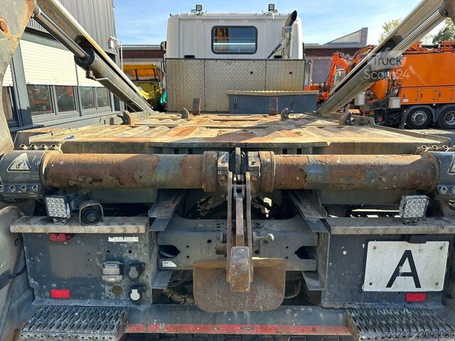 Scania G 360 skip loader truck Scania G 360