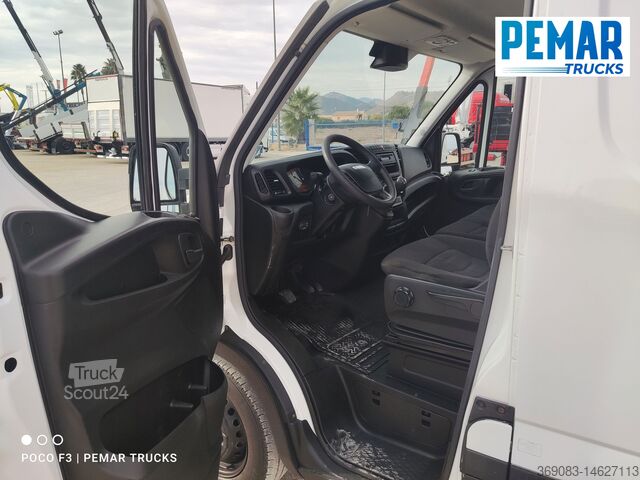 Carrinha IVECO DAILY 35S13 130 FURGONETA L2 H3