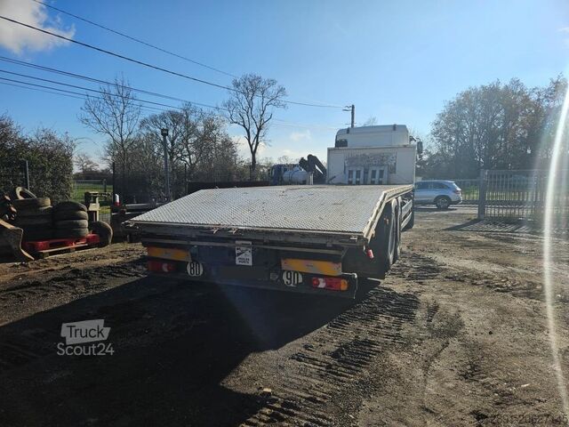 Camión porta máquinas MAN TGA 28.310