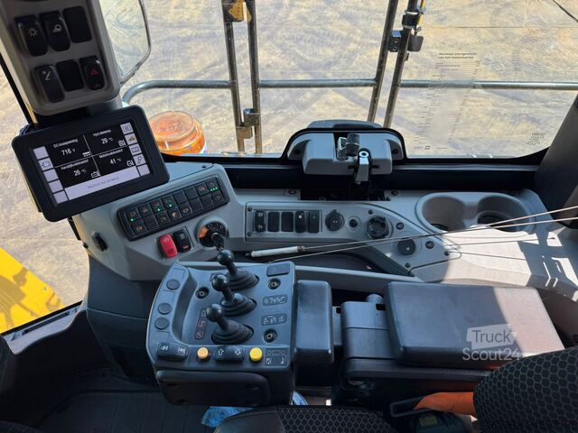 Chargeuse Caterpillar 988 XE High Lift