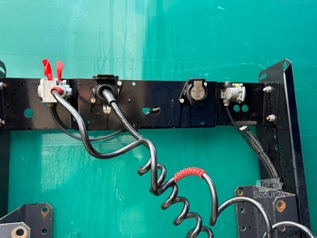 Atvira puspriekabė su tentu KÖGEL 3Achs MEGA Staplerhalter Liftachse SAF TÜV02/26