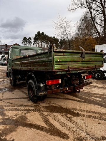 Трьохсторонній самоскид-фургон MAN 8.224  Kipper