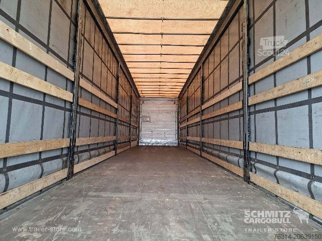 Auflieger mit Pritsche & Plane Schmitz Cargobull Curtainsider Mega Getränke