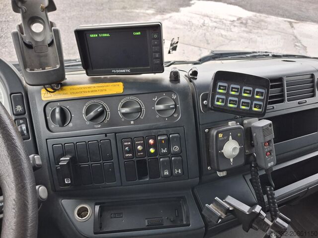 Lastbil med arbejdsplatform MAN TGL 12.180 BB Versalift 15m Euro 5