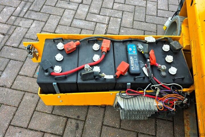 Elevador de tijera Haulotte Optimum 8 Electric, 7.77m Working Height, 230kg Ca
