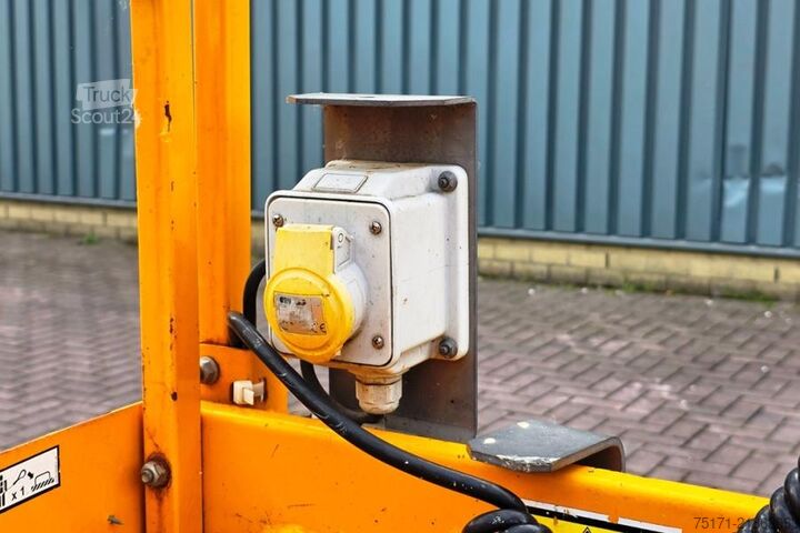 Elevador de tijera Haulotte Optimum 8 Electric, 7.77m Working Height, 230kg Ca