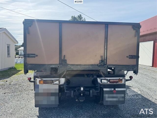 Kamion sa kranom Scania LS110 Bonnet Truck – Tipper/Crane Truck – HIAB 650