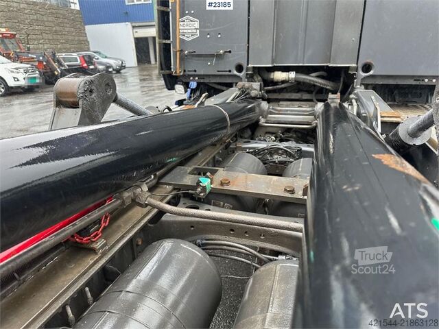 Sistema de braço de gancho Scania R650 6x2 w/ 21 T hook. WATCH VIDEO
