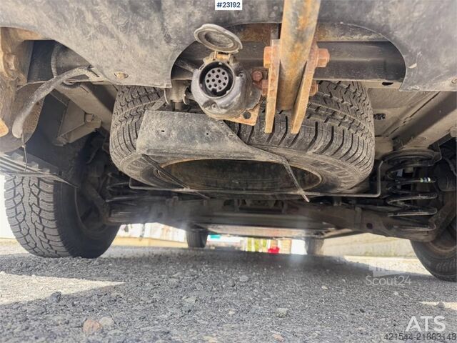 Aukšto stogo universalas Toyota Proace van with 2 sets of tires.