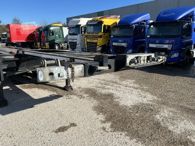 Containervervoer Renders Euro 800 / Multi Container Chassis / 20-30-40-4...