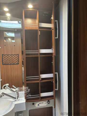 Integrirani avtodom Hymer B 655 SL Mercedes 3.0 V6 automático