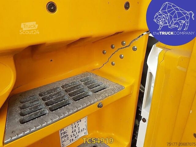 Platform aanhanger DAF XF 105 410