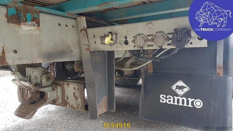 Platform aanhanger DAF XF 105 410