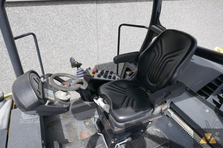 Tandeminis volas Bomag BW190AD-5