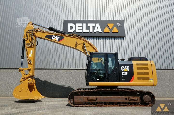 Crawler excavator Caterpillar 320FL
