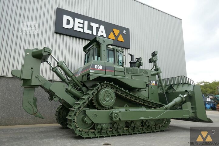Dozers Caterpillar D9R Ex-army