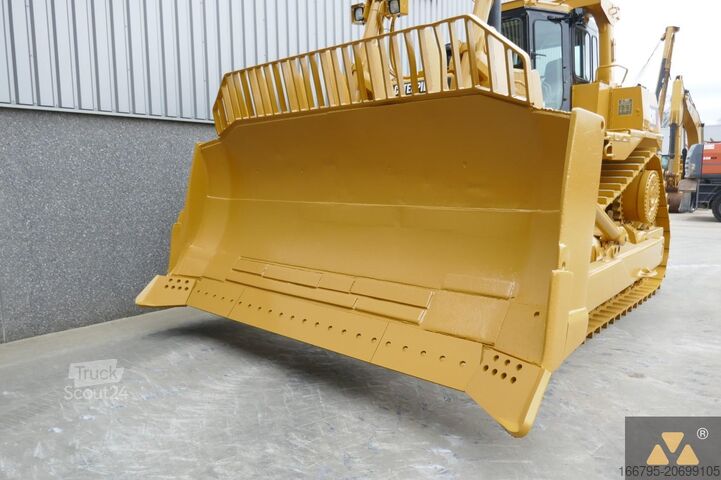 Dozers Caterpillar D9R