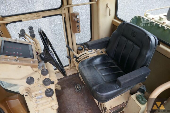 Greideris Caterpillar 130G Ex-army