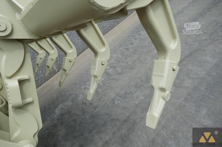 Greideris Caterpillar 130G Ex-army