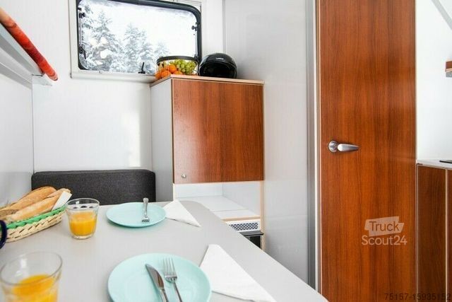 Box trailer BLYSS Speedcaravan 500x200x200cm Koffer 2700kg zGG