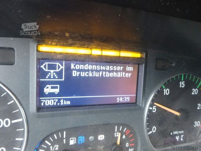 LKW mit Getränkeaufbau MERCEDES-BENZ Atego 918/Euro 5