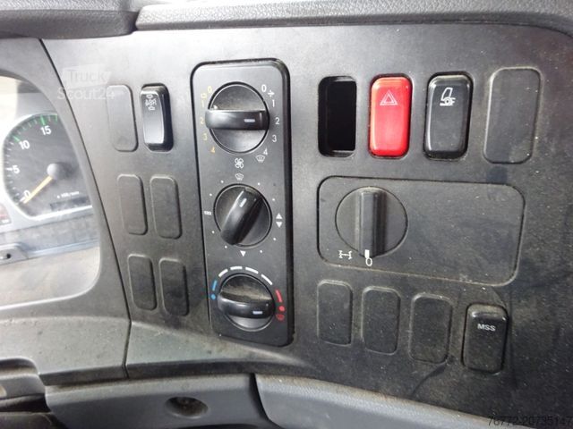 LKW mit Getränkeaufbau MERCEDES-BENZ Atego 918/Euro 5