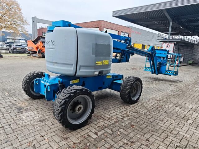 Teleskopska delovna ploščad Genie Z-51/30J 4WD