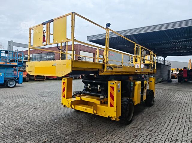 Škarjasto dvigalo GMG 3394 RT 4x4