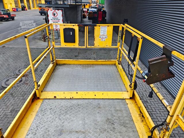 Škarjasto dvigalo GMG 3394 RT 4x4