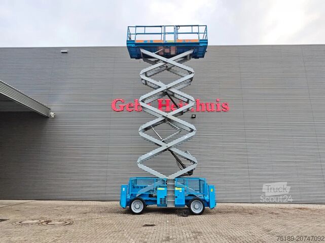 Škarjasto dvigalo Genie GS 5390 RT 4x4